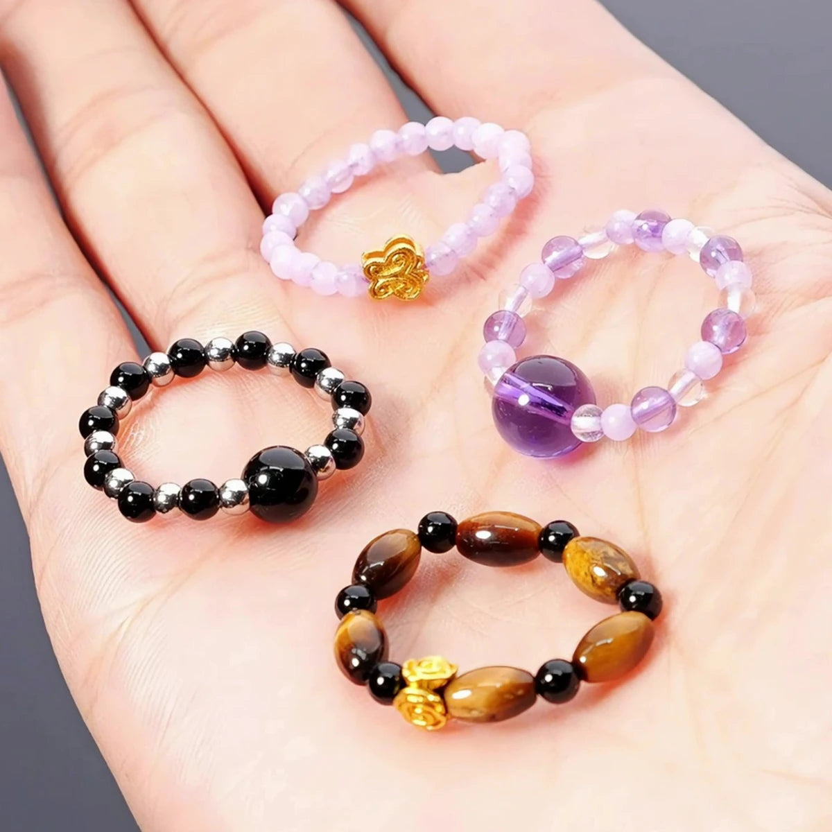 JD Natural Stone Small Bead Crystal Rings for Women Trendy Bohe Handmade Stretch Rings Reiki Healing Party Gifts Couple Jewelry