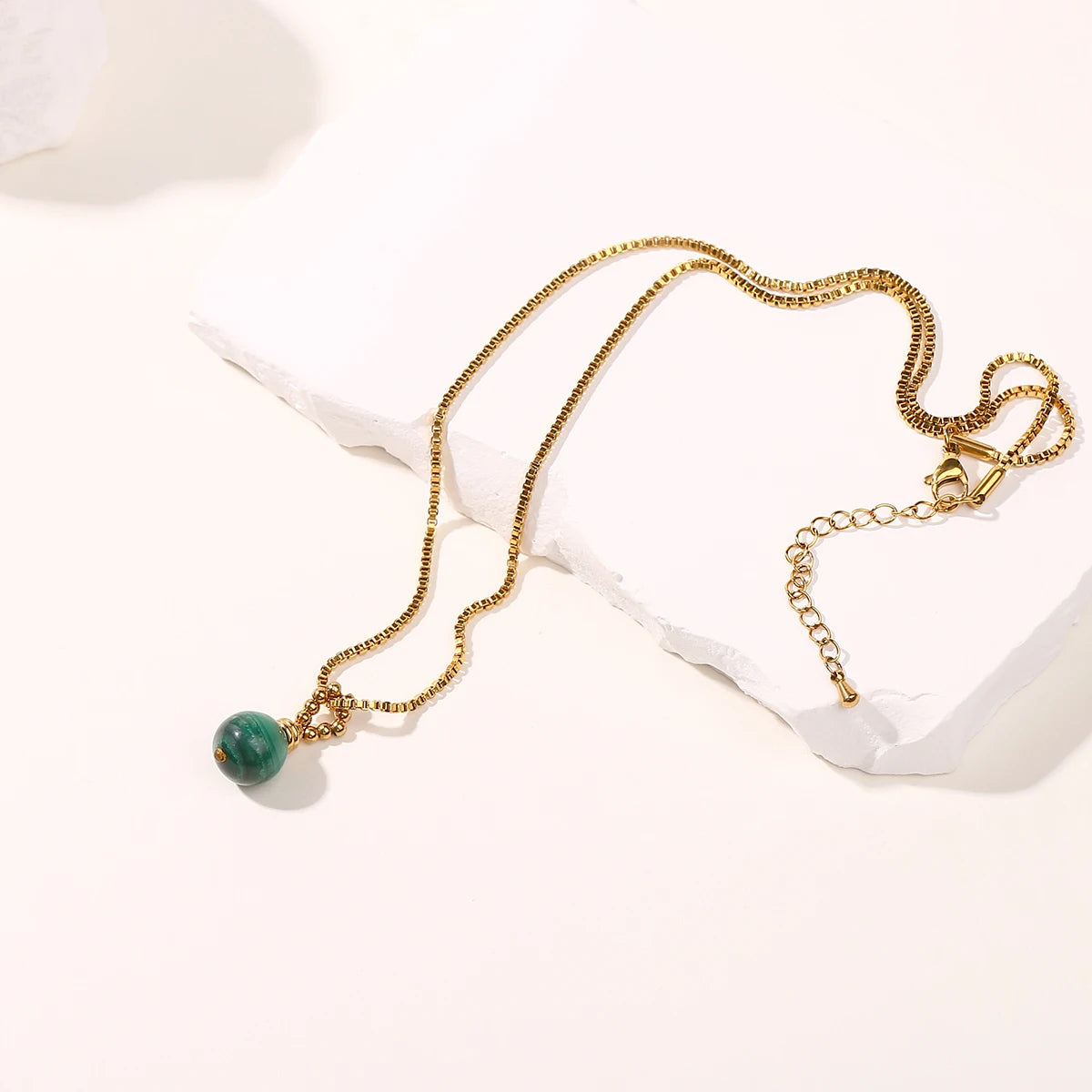 JD Natural Stone Pandent Box Chain Necklaces for Women Creative DIY Crystal Charm Stainless Steel Clavicle Necklace Accessory